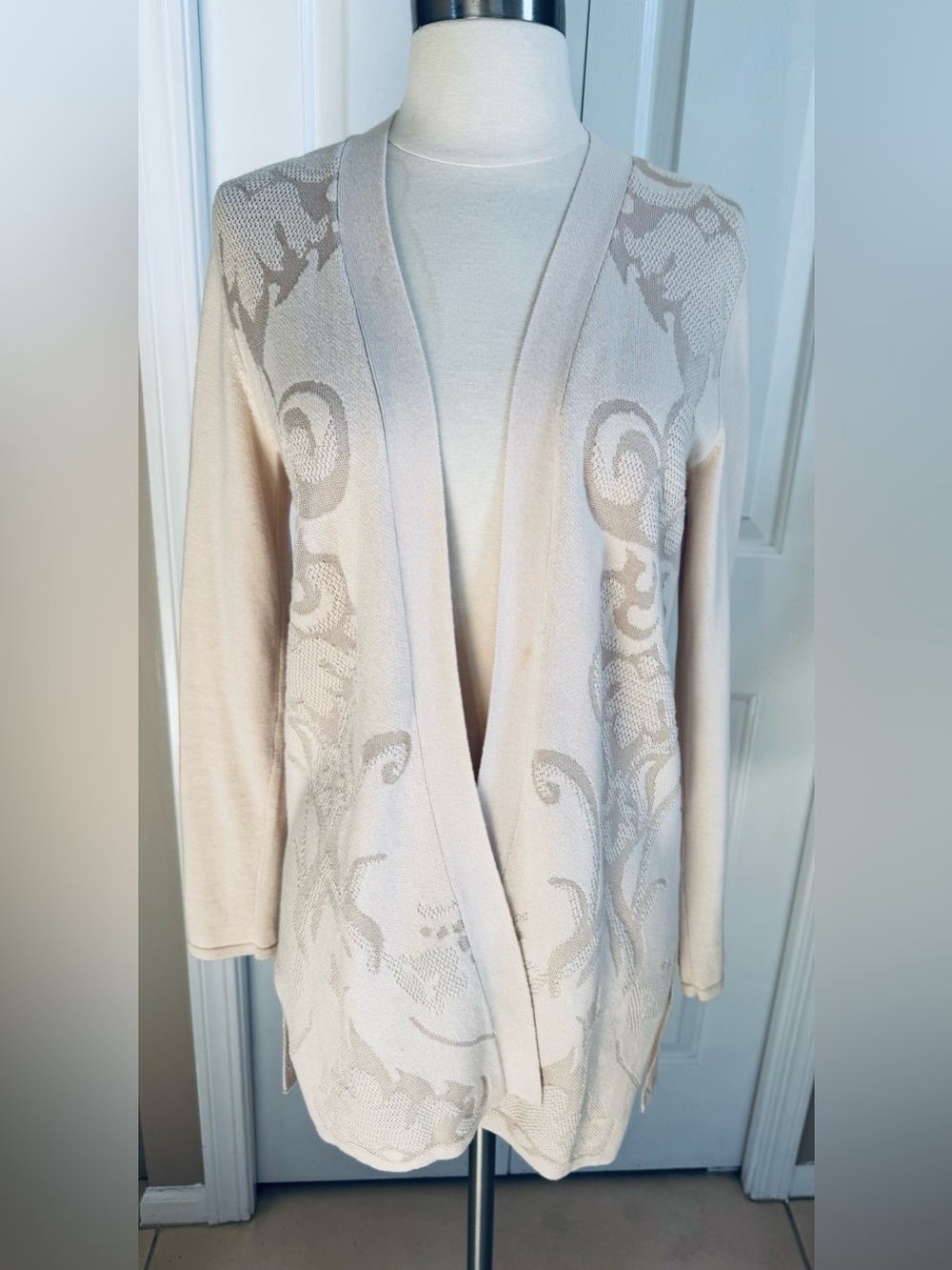 Dana Buchman Cream Open-Front Floral Scroll Cardigan